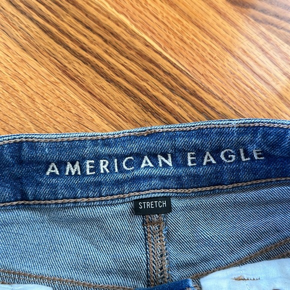 American Eagle stretch jean shorts - Picture 2 of 4